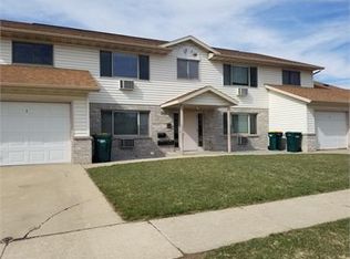 302 Parkway Drive - 2, Marshall, WI 53559