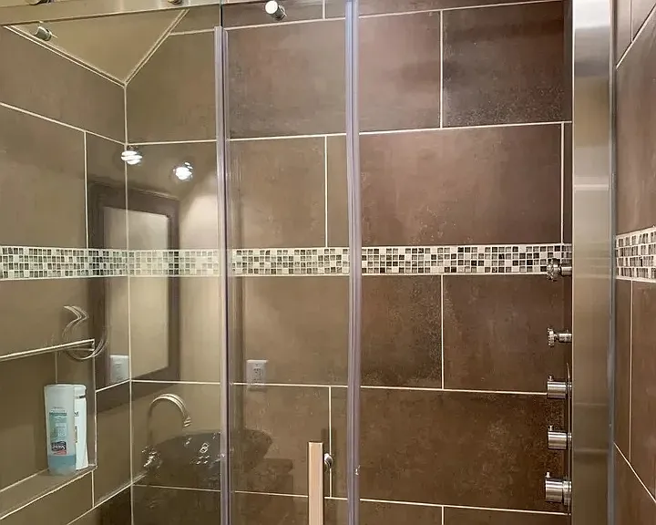 Bathroom 2nd floor