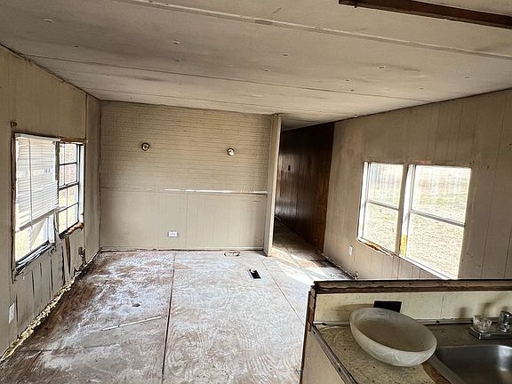 5th image of 19 Bargin Ln #7