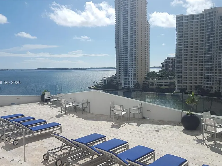 335 Biscayne Blvd #2106 — Photo 21