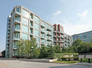 200 Manitoba St #412, Toronto, ON M8Y 3Y9
