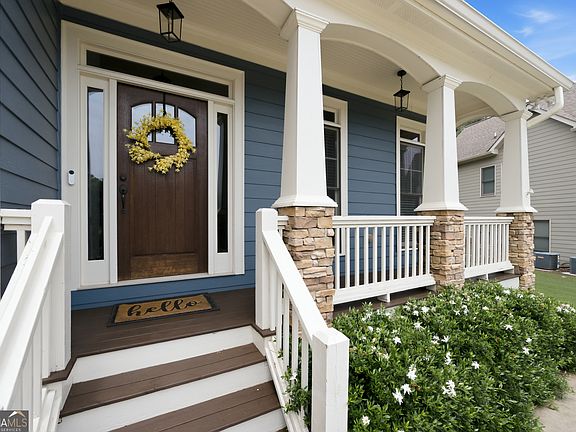 4th image of 410 Kings Point Dr