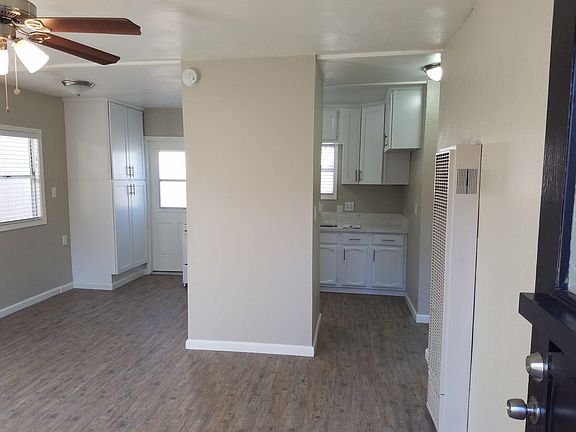 3rd image of 12006-12014 E Walnut St #12010-1/2
