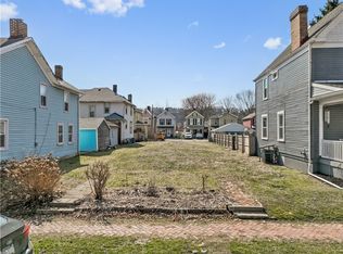 728 10th Ave, New Brighton, PA 15066