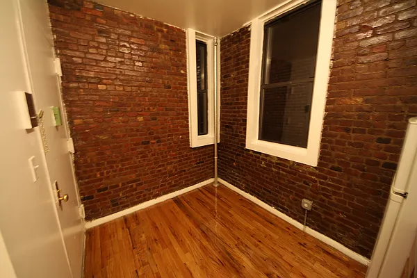 Rented by JR Properties, LTD | media 14