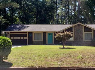 9011 Sterling Ridge Ln, Jonesboro, GA 30238