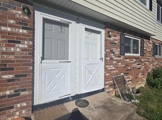 461 Spring St APT 4F, Naugatuck, CT 06770