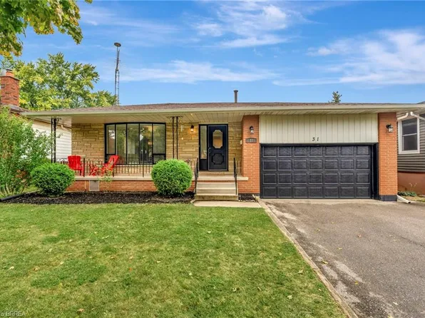 31 Farringford Dr, Brantford, ON N3R 6K5