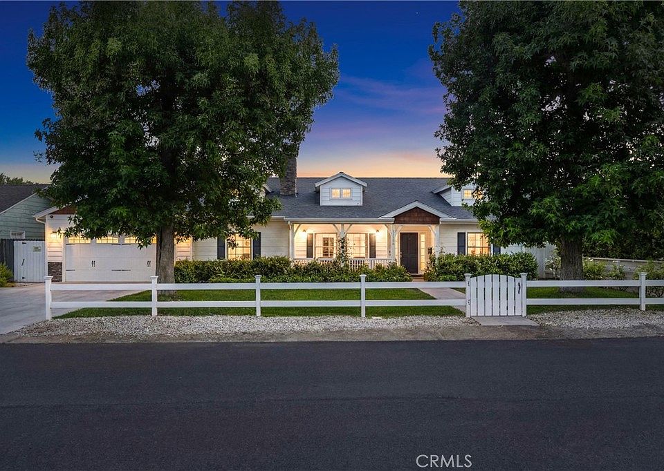 1st image of 11156 Valley Spring Ln