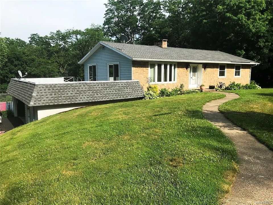 1st image of 11 Drake Ave