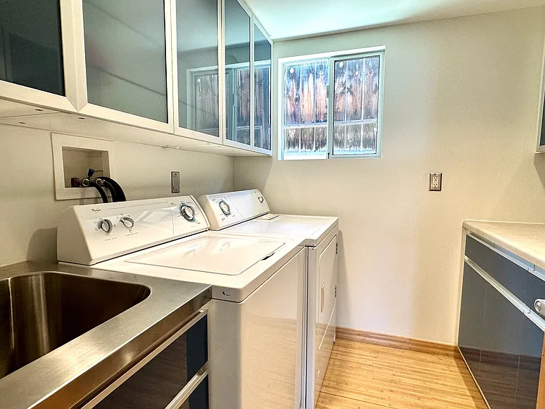 Highly functional laundry room