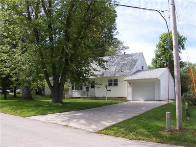 3109 Prairie Dr NE, Cedar Rapids, IA, 52402