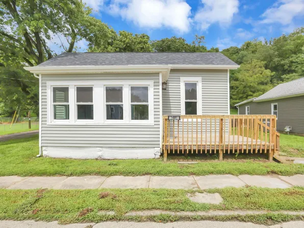 1641 Penn St, Zanesville, OH 43701