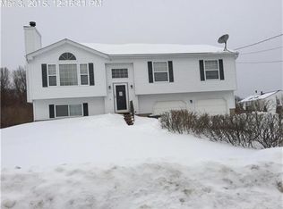 51 Brittany Ln, Naugatuck, CT 06770