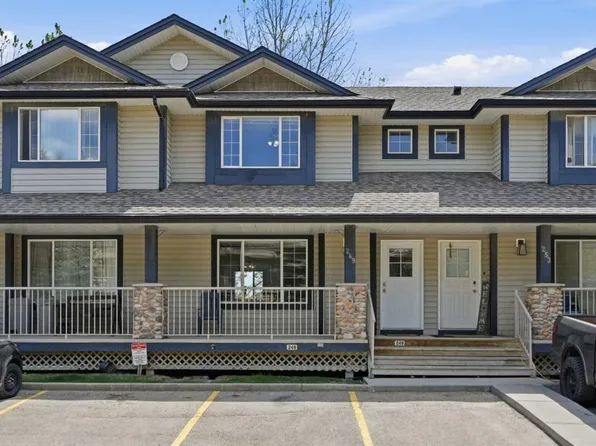 249 W Citadel Point NW, Calgary, AB T3G 5L2