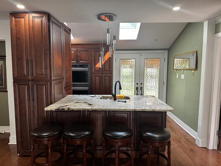 Walnut Ln — Photo 10