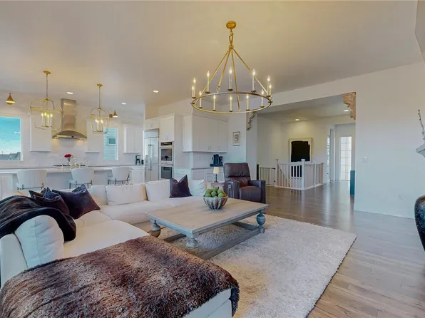 6499 Kenzie Circle, Castle Pines, CO 80108