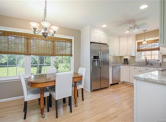 3rd image of 3017 Brandywine Ct