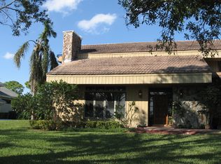 5689 Native Dancer Rd S, Palm Beach Gardens, FL 33418