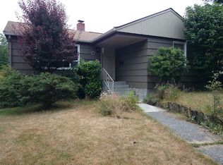 3646 49th Ave SW, Seattle, WA 98116