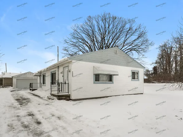 1992 Oxford St, Twinsburg, OH 44087