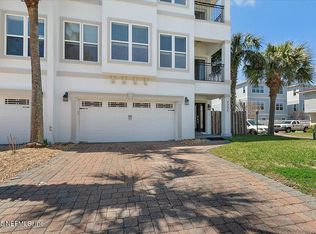 2202 1st St S, Jacksonville Beach, FL 32250