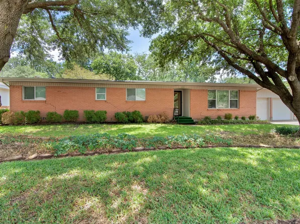 1818 W Hunt St, Sherman, TX 75092