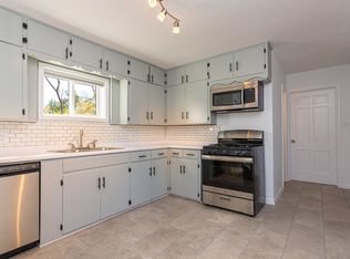 902 Lorenzo St, Santa Fe, NM 87501