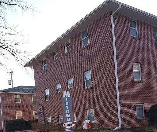 2nd image of 3550 Howard St #101