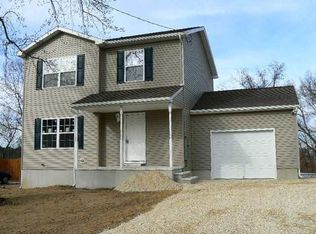 374 Peek Ave, Millville, NJ 08332