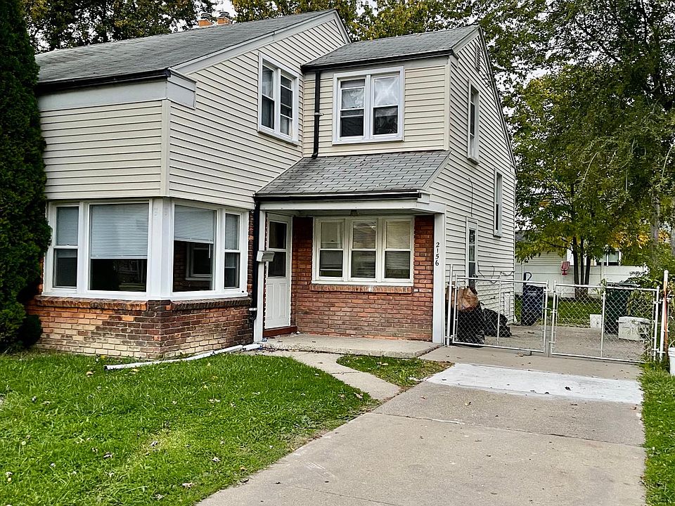 1st image of 2156 Michigan Blvd