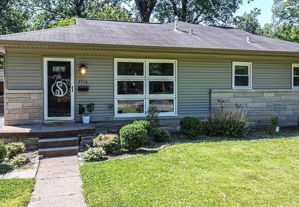 2716 Harrison St, Paducah, KY 42001 Zillow
