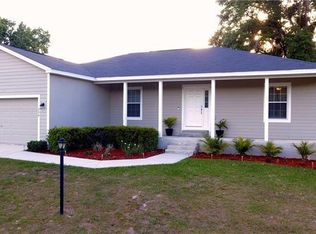 304 Stonepoint Ln, Lady Lake, FL 32159