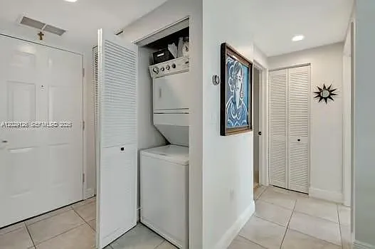 4100 Salzedo St #511 — Photo 9