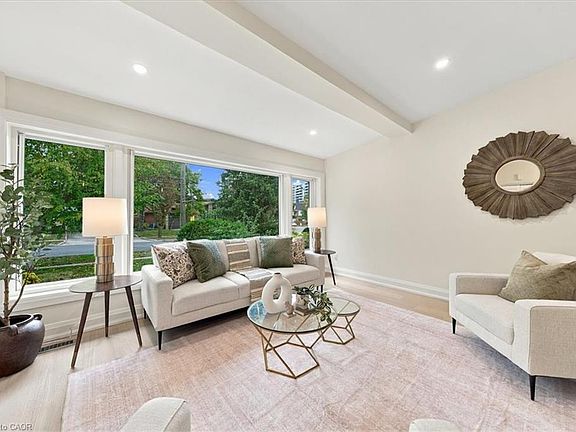 4th image of 184 Torresdale Ave
