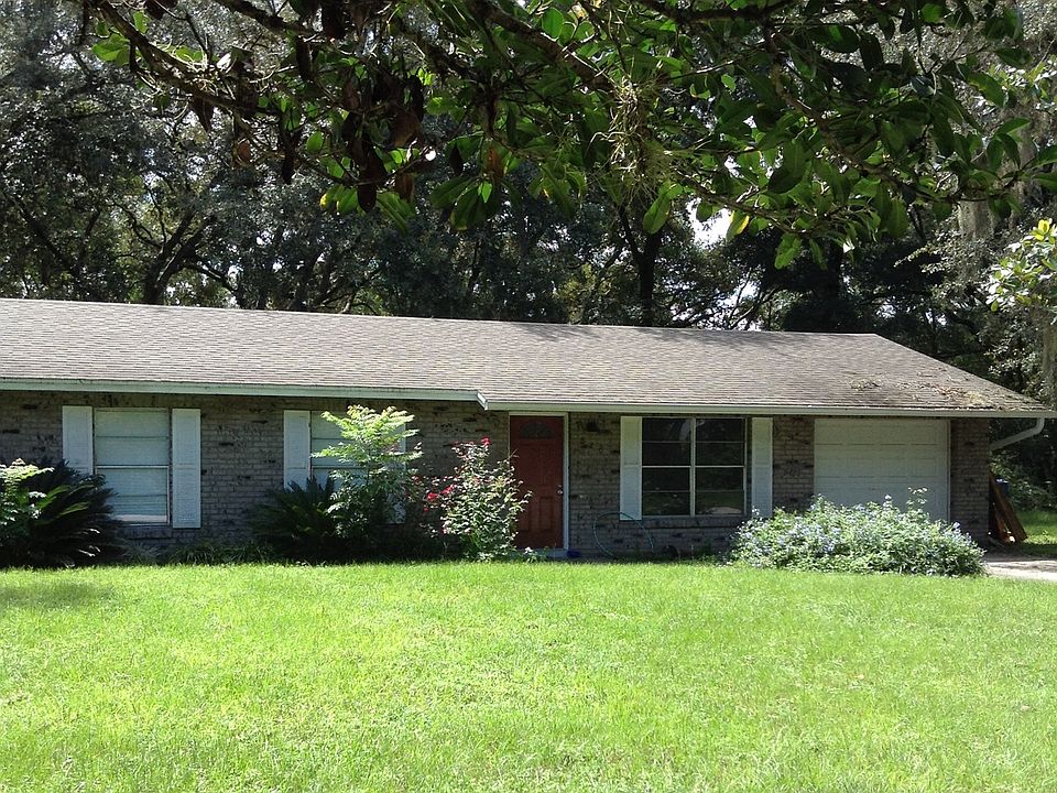 1st image of 820 Oak Manor Dr