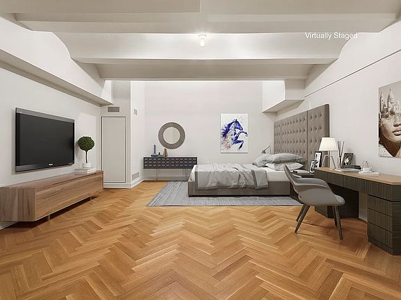 4th image of 275 W 10th St APT Me