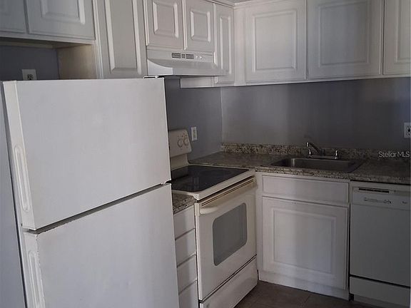 4th image of 2559 N Alafaya Trl APT 115