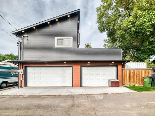 12045 64th St NW, Edmonton, AB T5W 4J5