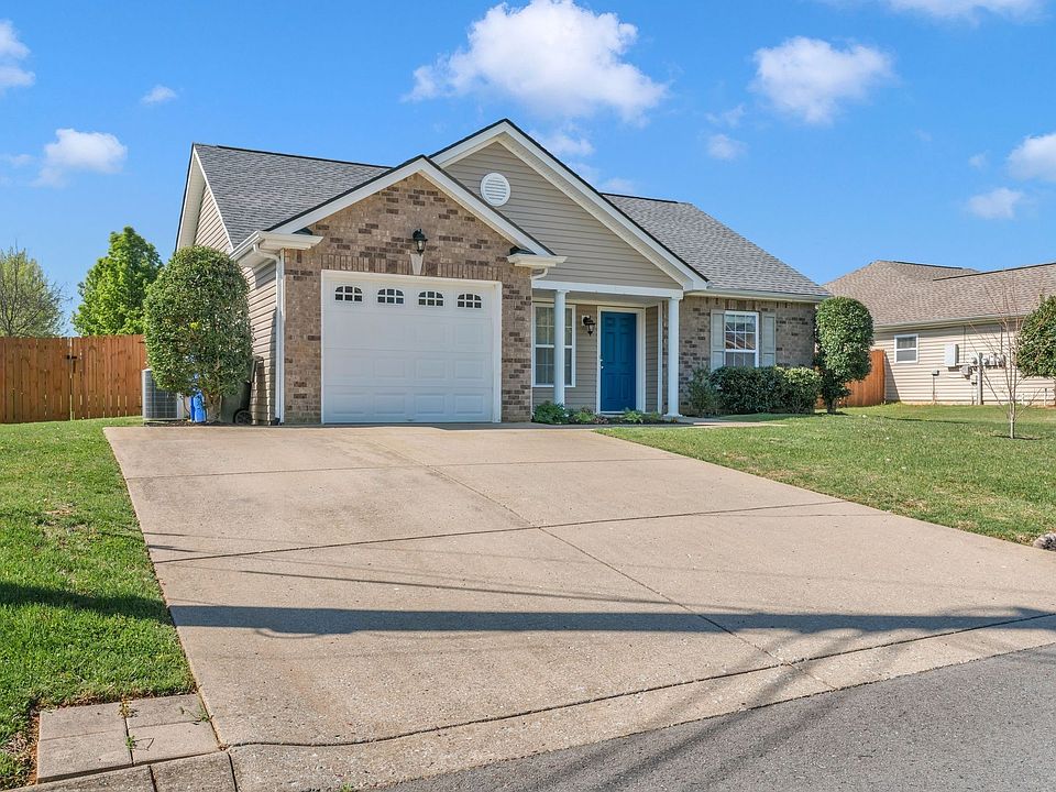 1st image of 111 Blossom Ct