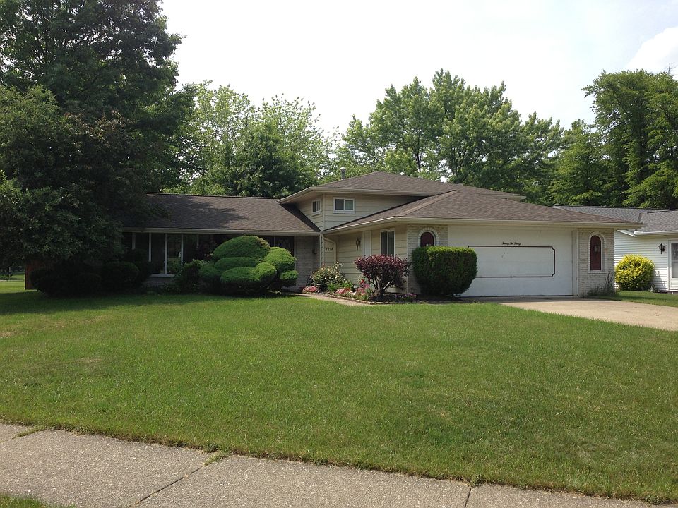 1st image of 2230 Berkeley Dr