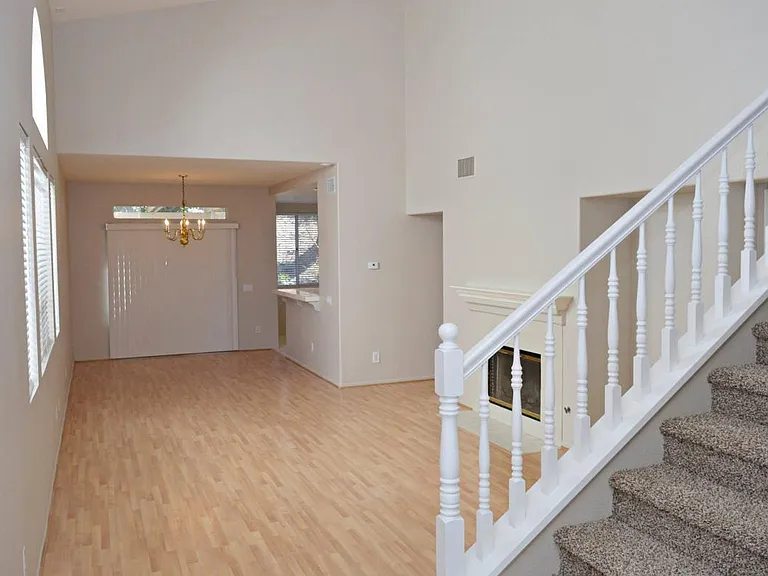 2413 N Summit Circle Gln — Photo 6