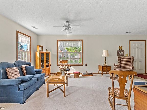 4th image of 1212 12th St