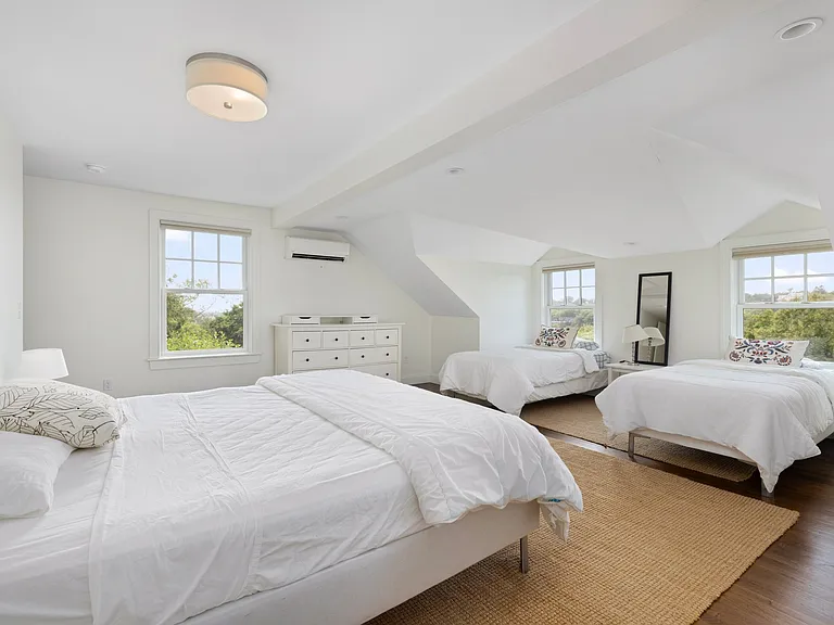 21 Ocean Heights Rd — Photo 14