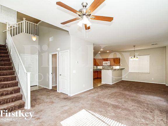 5th image of 10678 Allegrini Dr