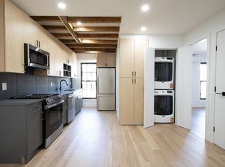 183 Green St APT 2L, Brooklyn, NY 11222