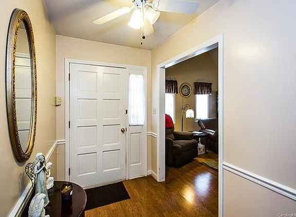 3rd image of 8309 Pine Field Ct