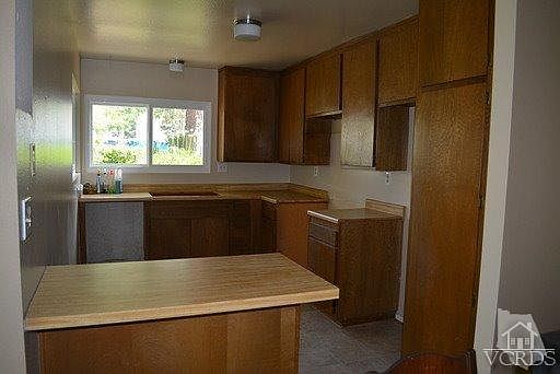 2nd image of 2589 La Paloma Cir