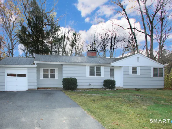 106 Glenwood Road, Clinton, CT 06413