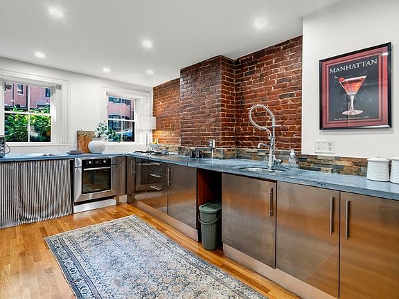 4th image of 37 Appleton St #1